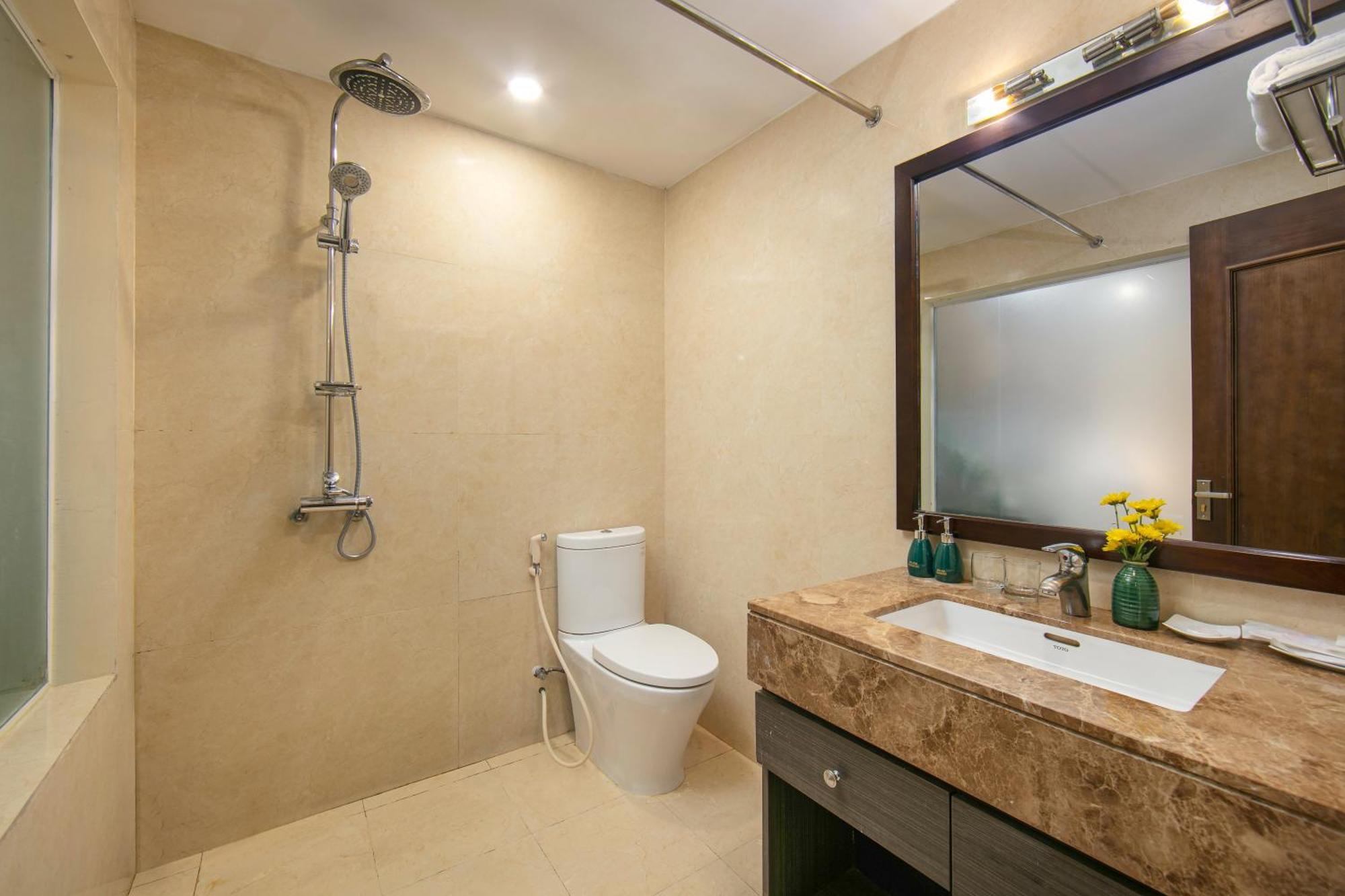 Brilliant Me Tri Hotel & Spa Hanoi Eksteriør billede